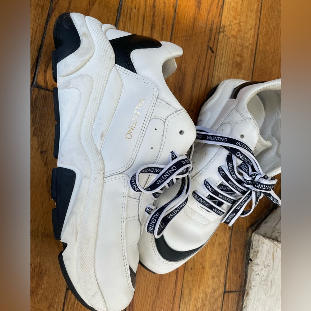 VALENTINO SNEAKERS